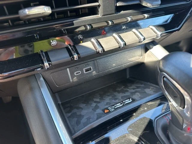 2024 Chevrolet Colorado Z71 - Photo 24