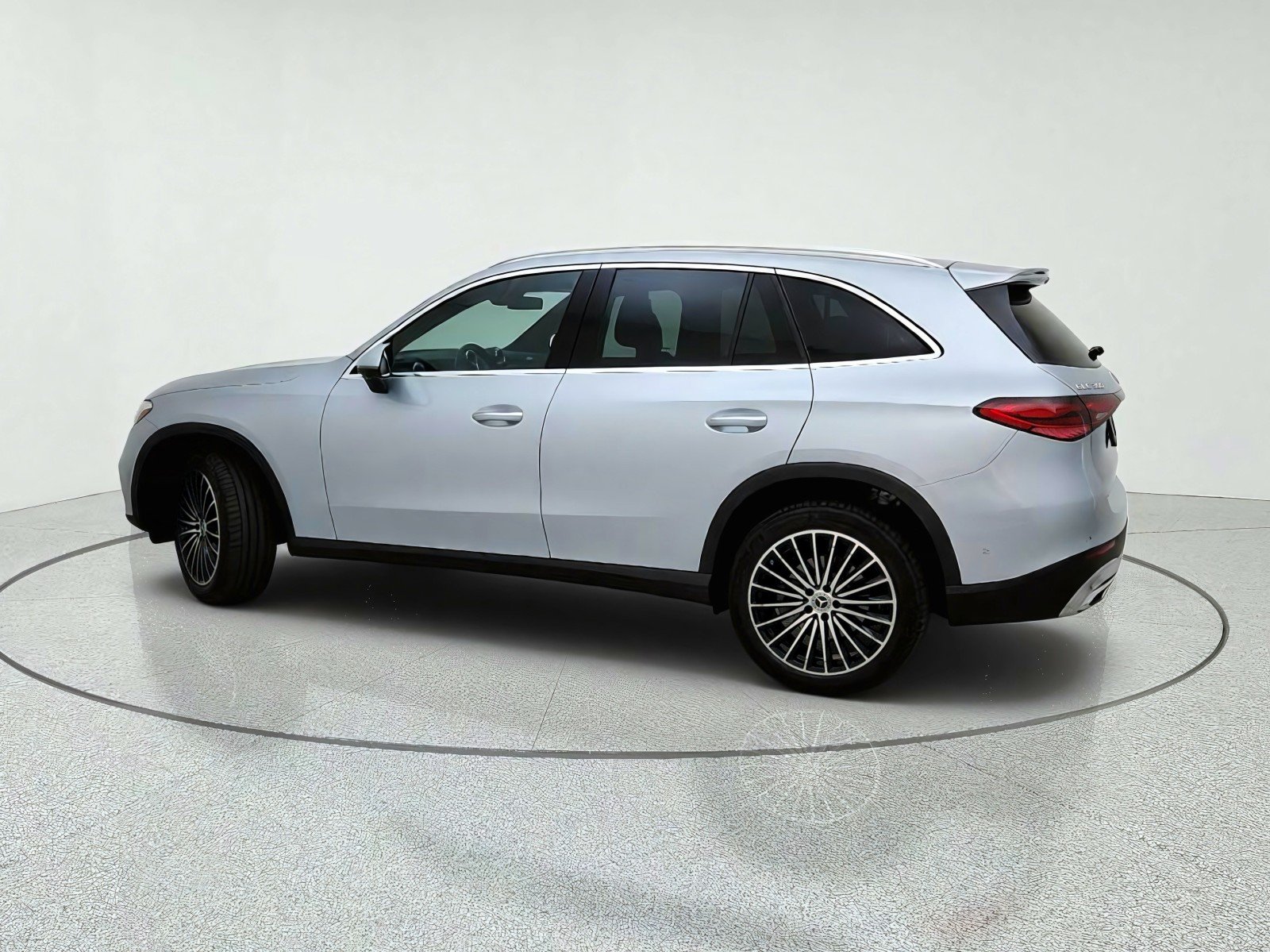 Certified Used 2026 Cirrus Silver Metallic Mercedes-Benz GLC 300 image 13