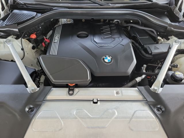 Used 2022 White BMW sDrive30i image 30