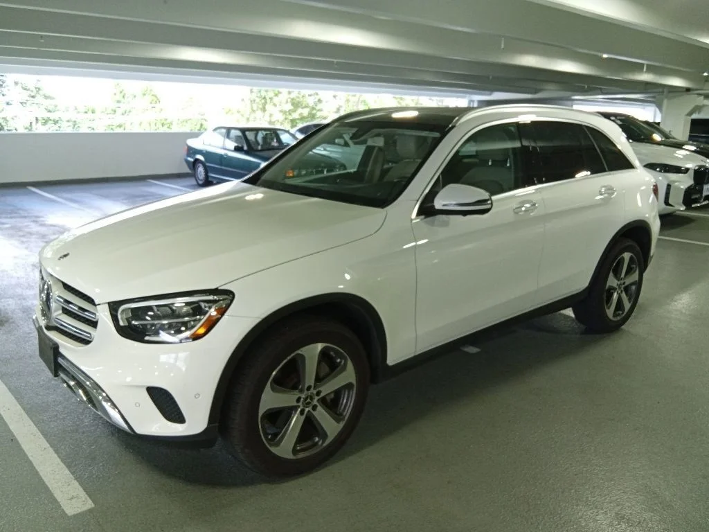 Used 2020 Polar White Mercedes-Benz GLC 300 image 1