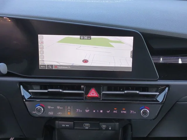 Used 2025 Green Kia EX image 18
