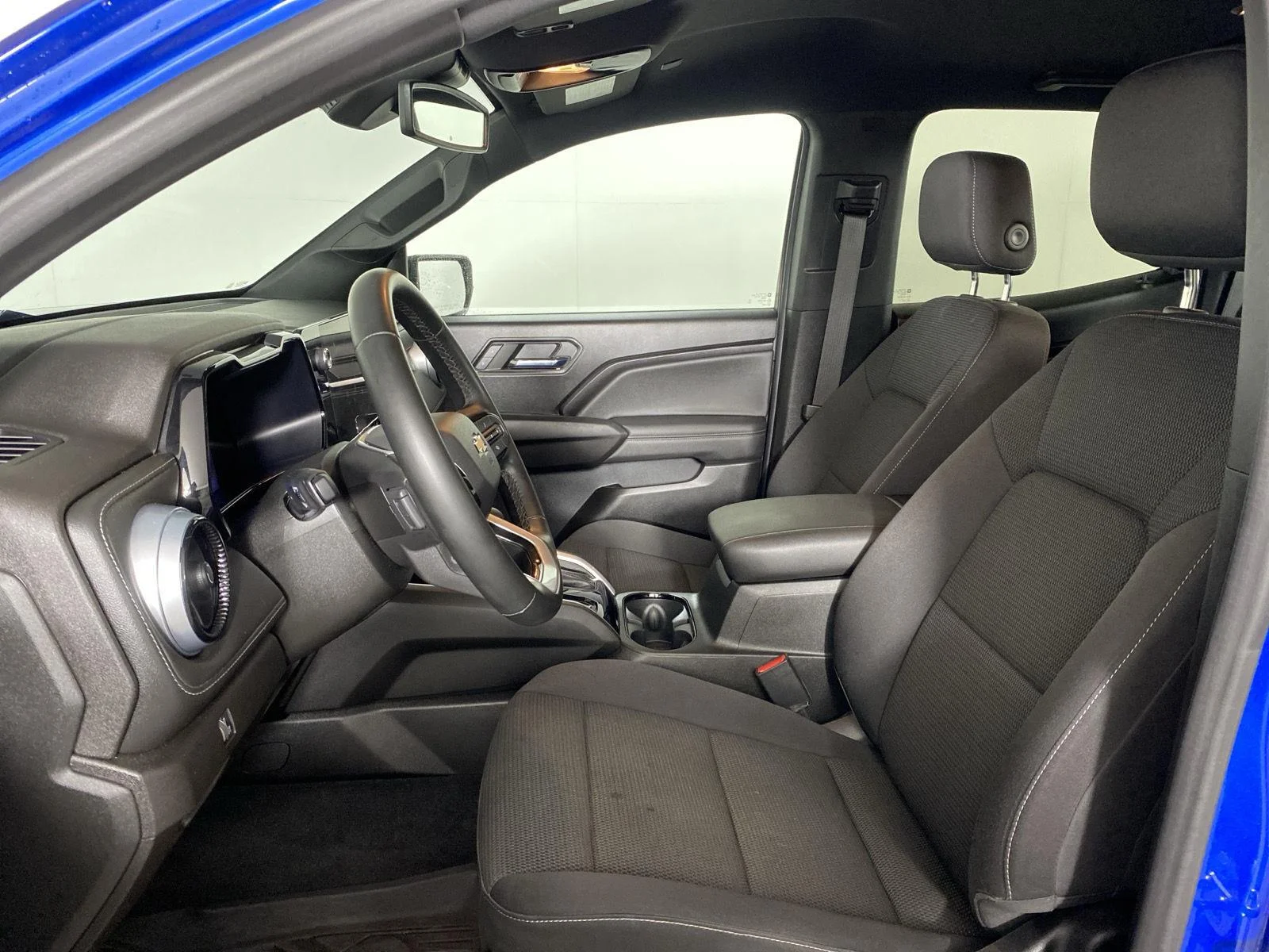 Used 2023 Glacier Blue Metallic Chevrolet 4WD LT image 10