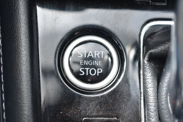 Used 2023 Gray Nissan SR image 26