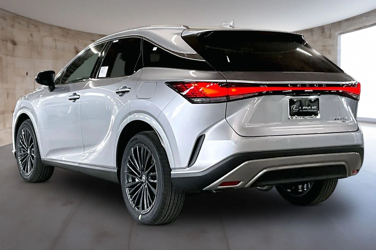New 2026 Iridium Lexus Premium image 3