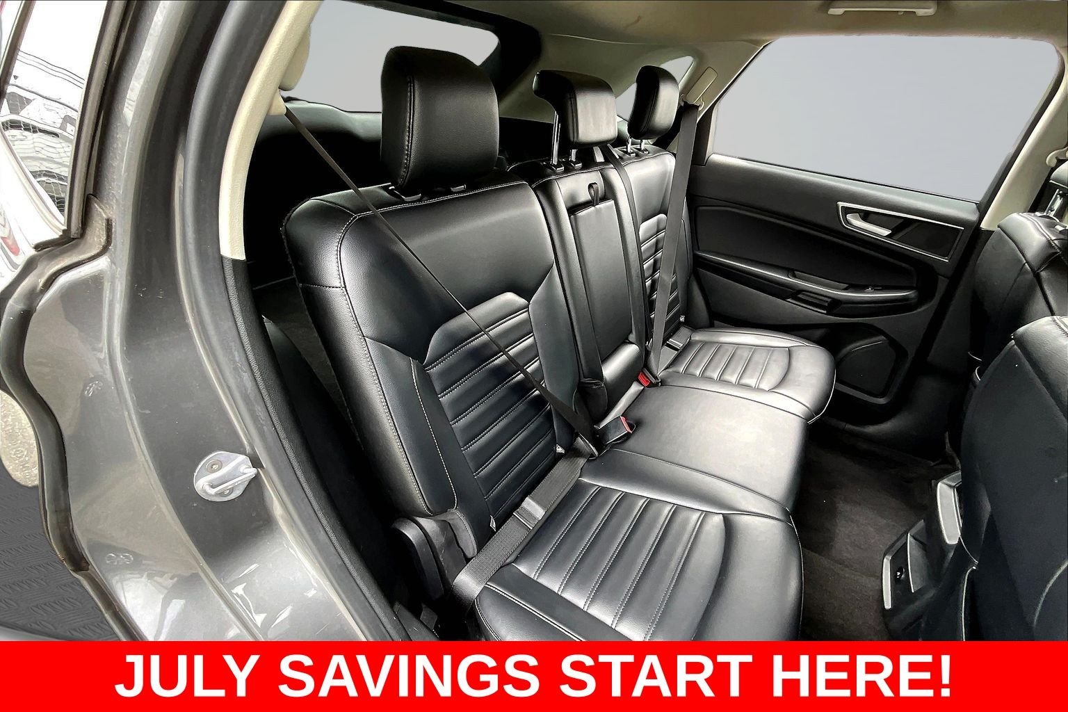 Used 2023 Gray Ford SEL image 29