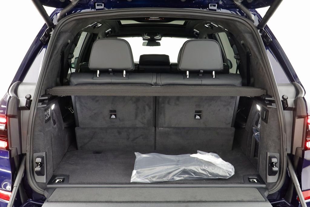 2026 BMW X7 ALPINA XB7 - Photo 19