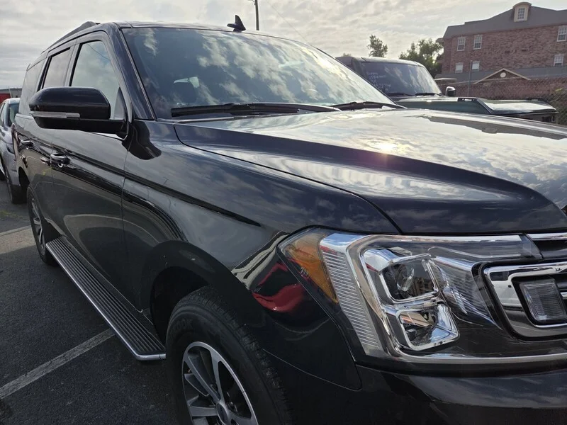 Used 2019 Black Metallic FORD XLT image 4