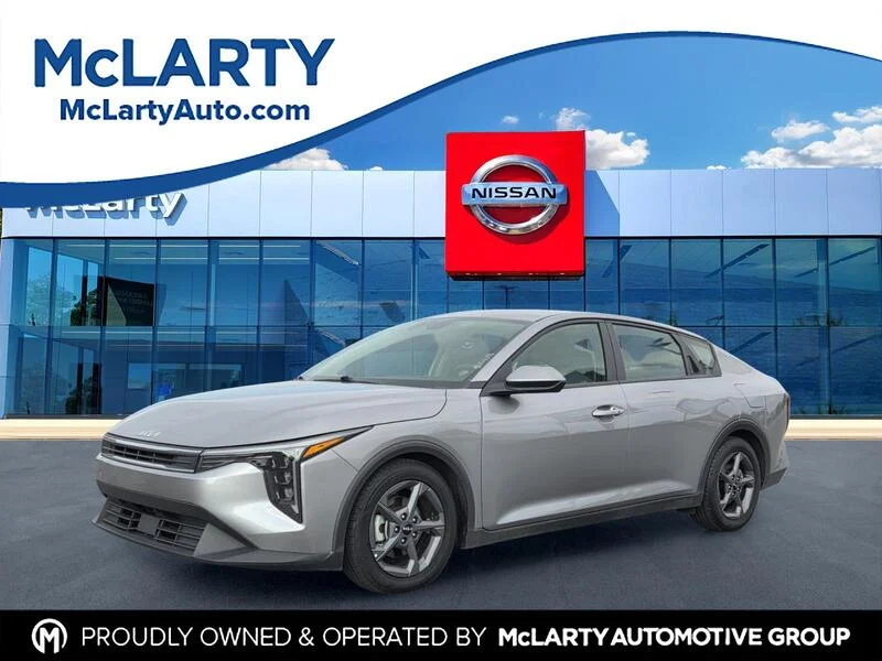 Used 2025 Steel Gray KIA LXS FWD image 1