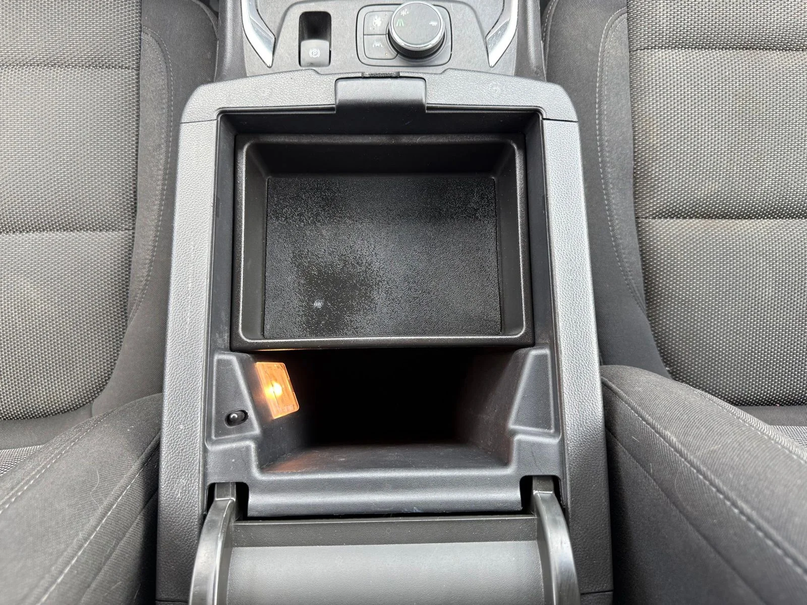 2023 Chevrolet Traverse 1LT - Photo 29
