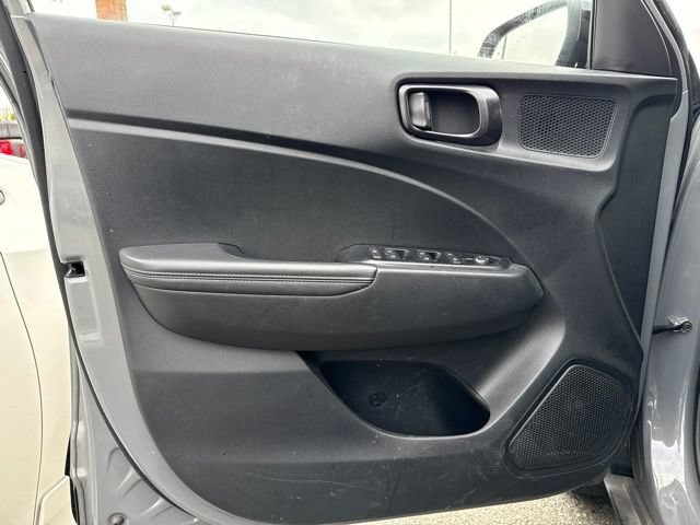 Used 2022 Galactic Gray Hyundai Limited image 8