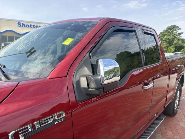Used 2016 Red Ford XLT image 5