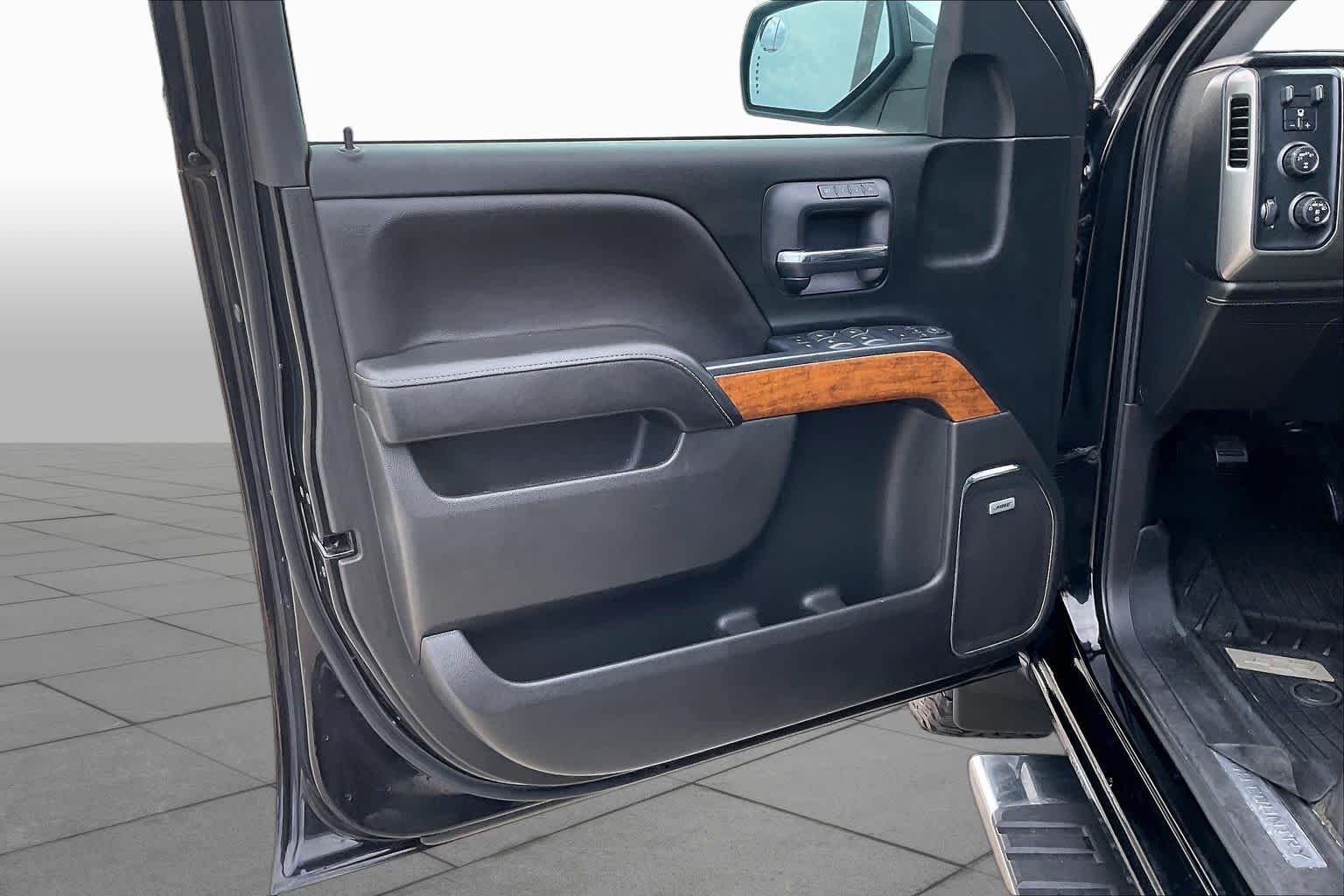 Used 2018 Black Chevrolet High Country image 22