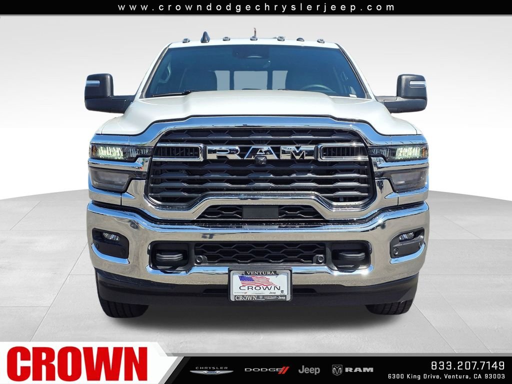 New 2026 Bright White Clear-Coat Exterior Paint RAM Tradesman image 2