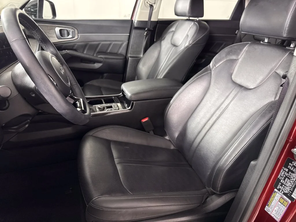 2025 Kia Sorento X-Line SX - Photo 11