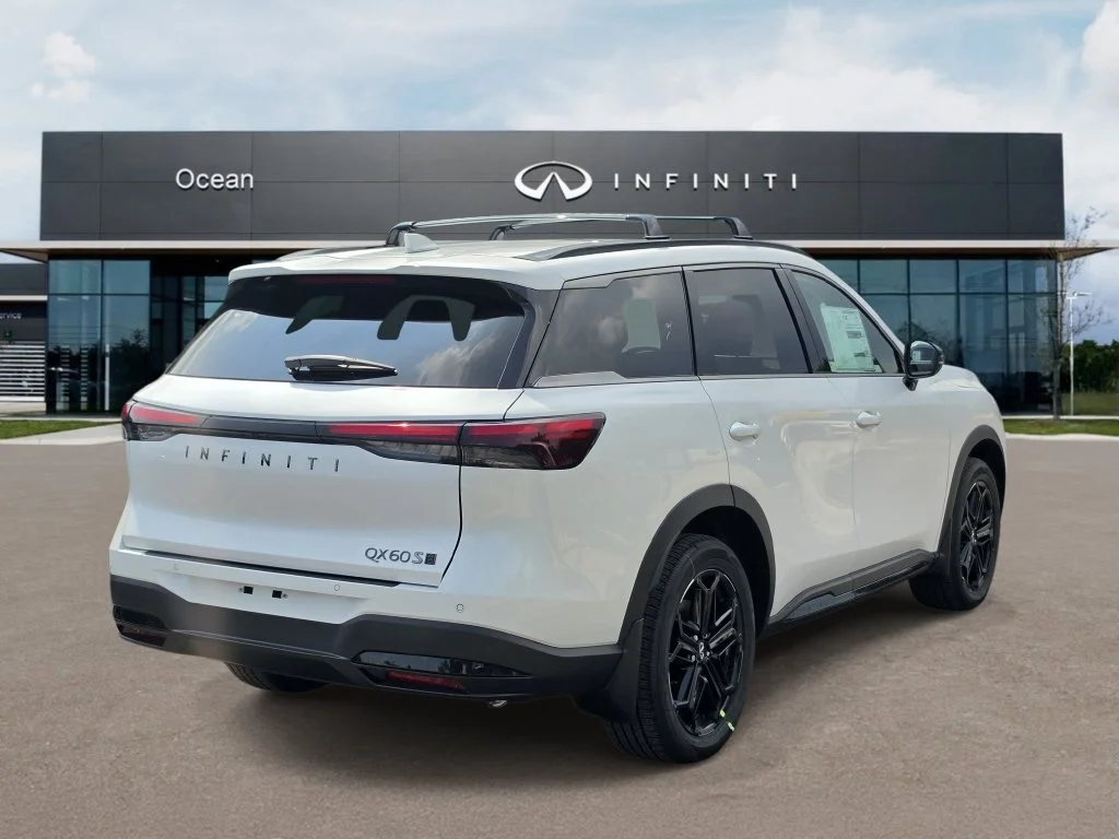 New 2027 White INFINITI SPORT image 3
