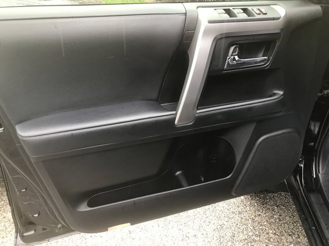 Used 2021 Midnight Black Metallic Toyota SR5 image 11