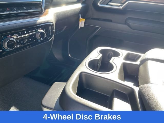 2025 Chevrolet Silverado 1500 LT - Photo 18