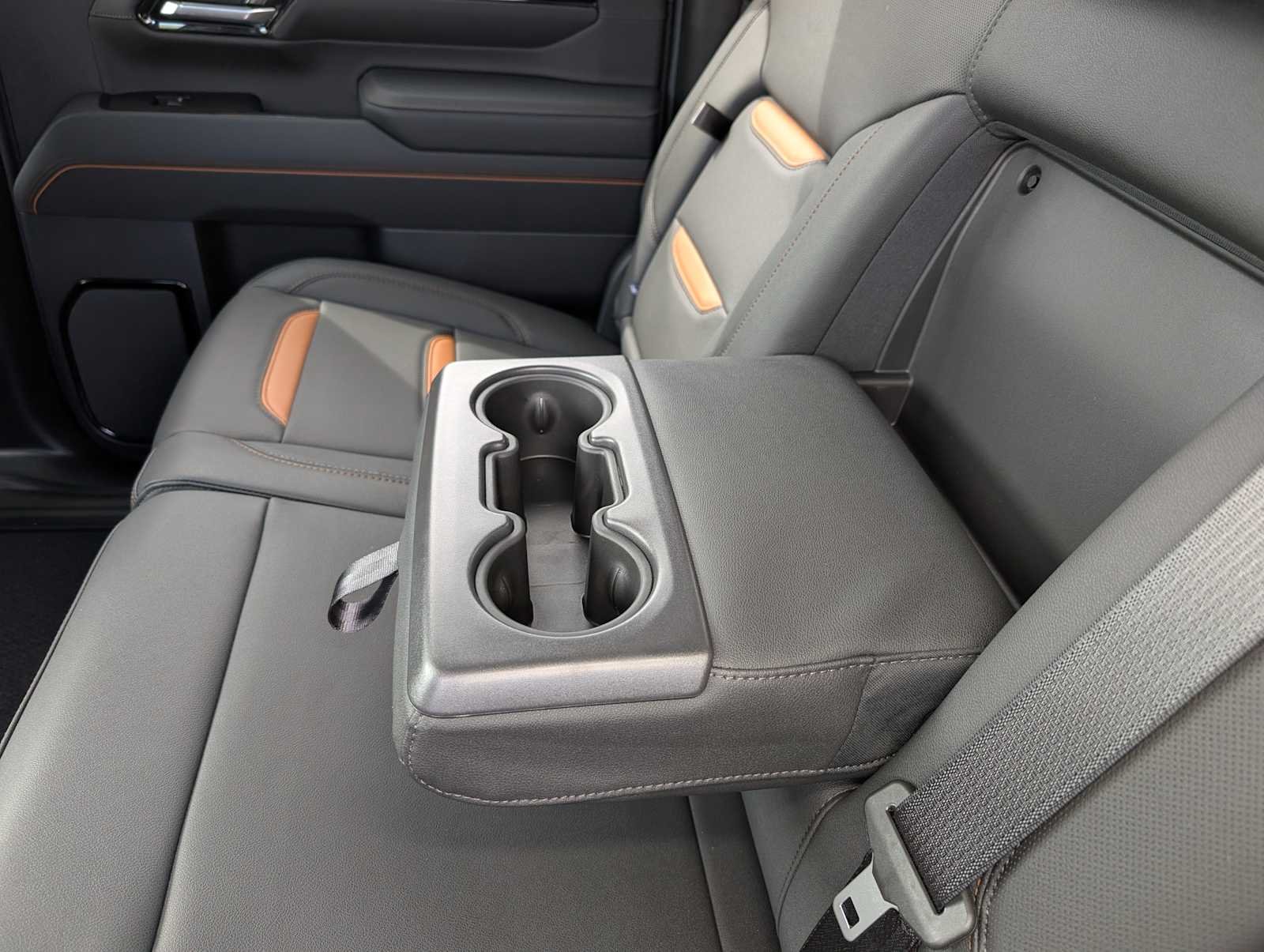 2026 GMC Sierra 3500HD AT4 - Photo 20
