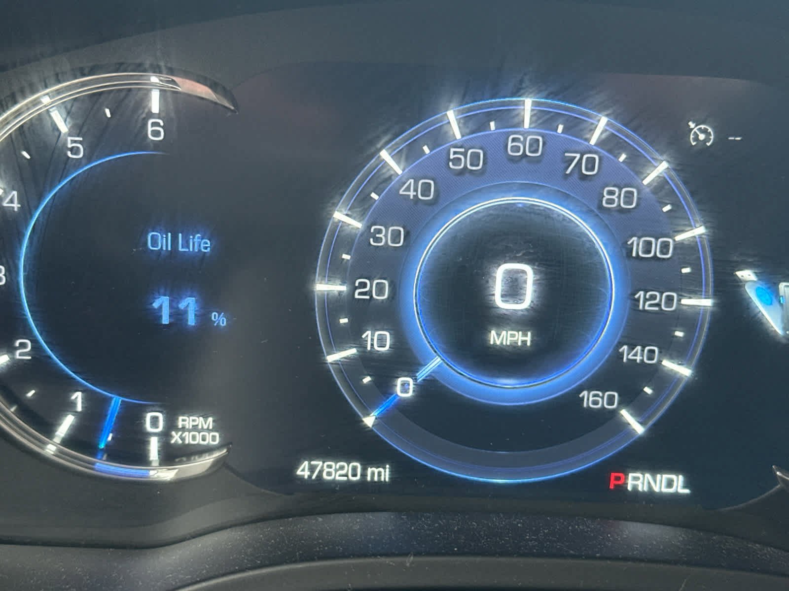 Used 2020 Crystal White Tricoat Cadillac Luxury image 9