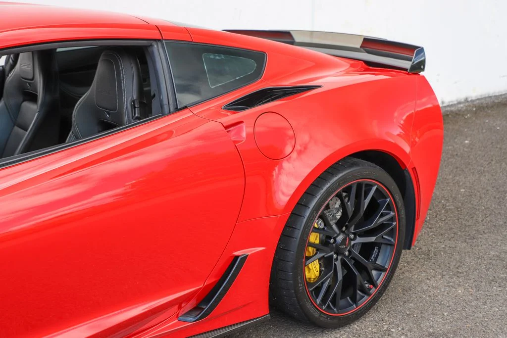 Used 2017 Torch Red Chevrolet Z06 image 32