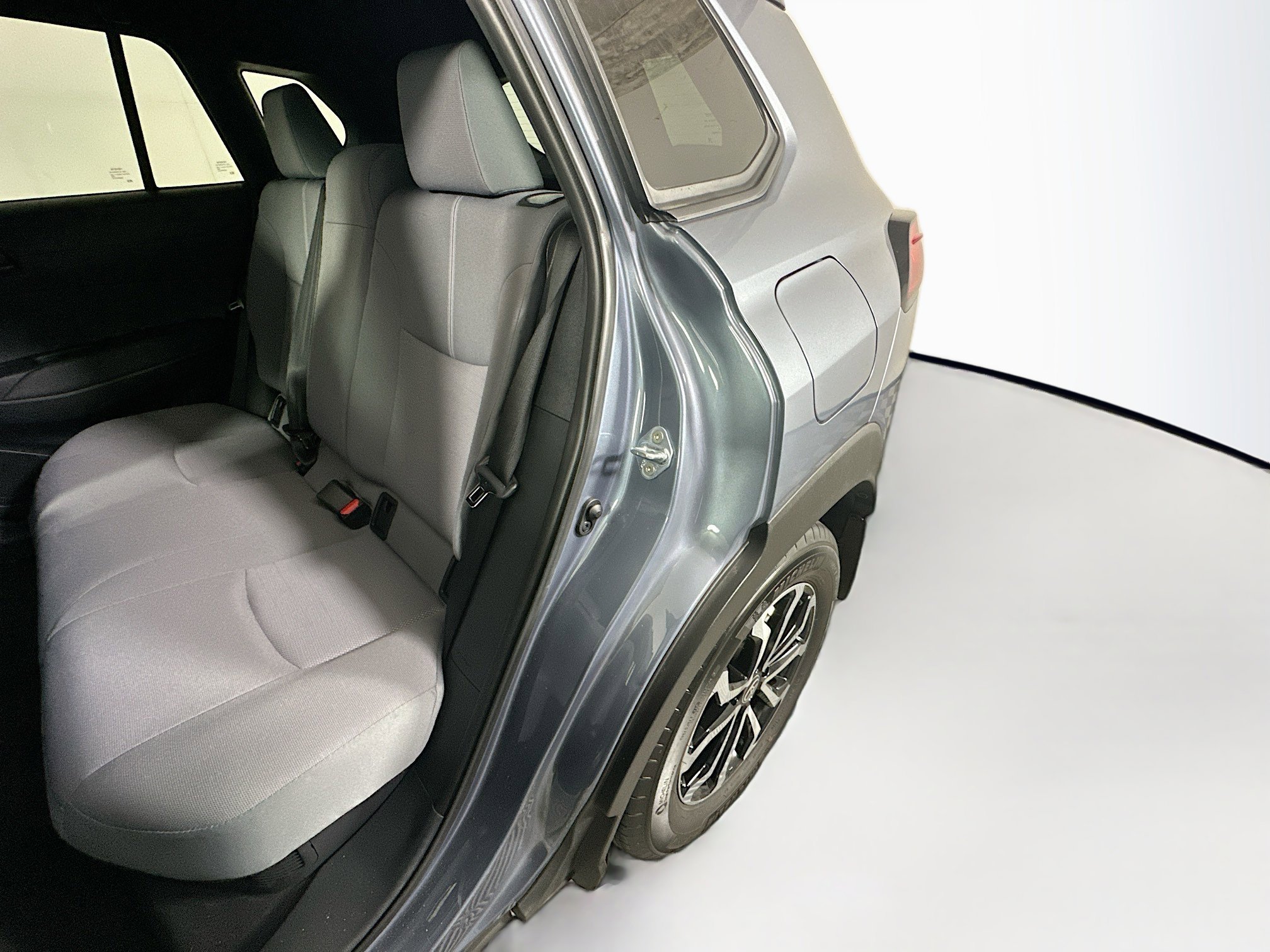 Used 2024 Celestite Toyota Hybrid SE image 26