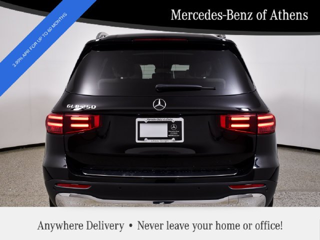 New 2026 Night Black Mercedes-Benz GLB 250 image 5