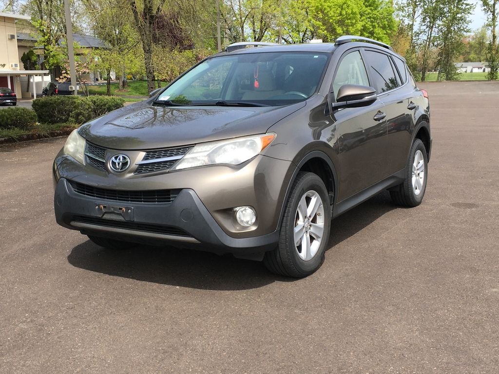 2013 Toyota RAV4 XLE