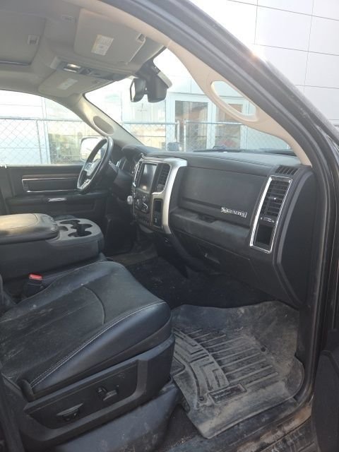 Used 2018 Black Ram Laramie image 11