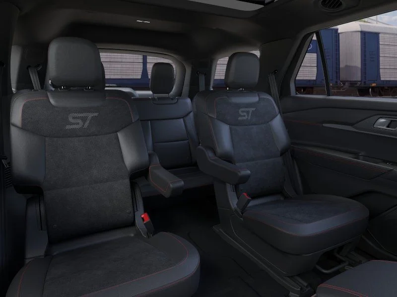 New 2026 Star White Metallic Tri-Coat Ford ST image 11