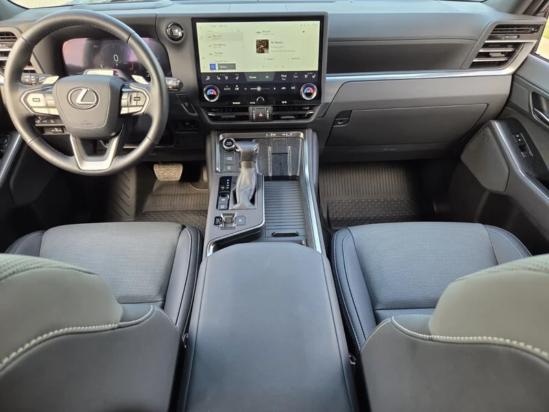 Used 2025 Gray Pearl LEXUS GX 550 LUXURY 4WD image 18