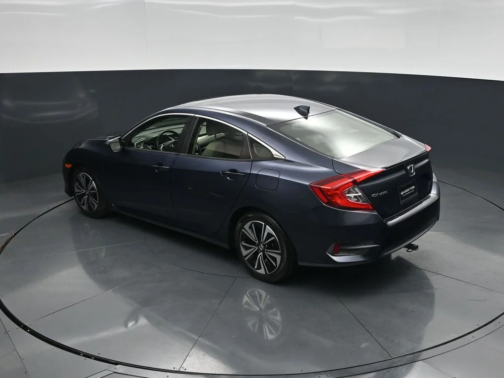 Used 2018 Blue Honda EX-T image 37