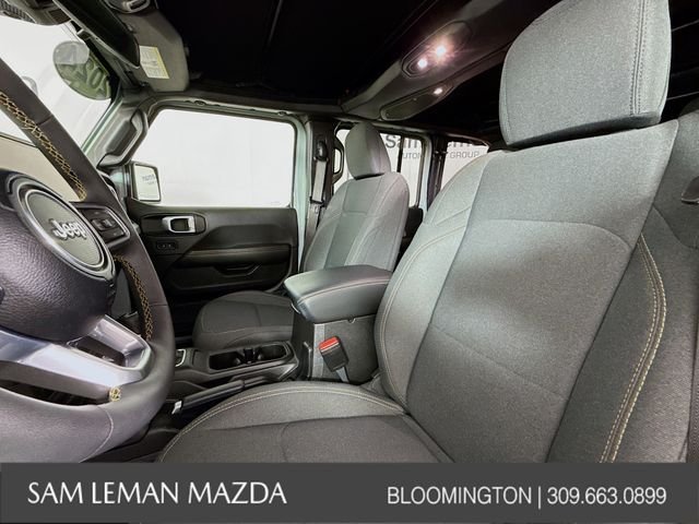 2024 Jeep Wrangler 4-Door Sahara - Photo 20
