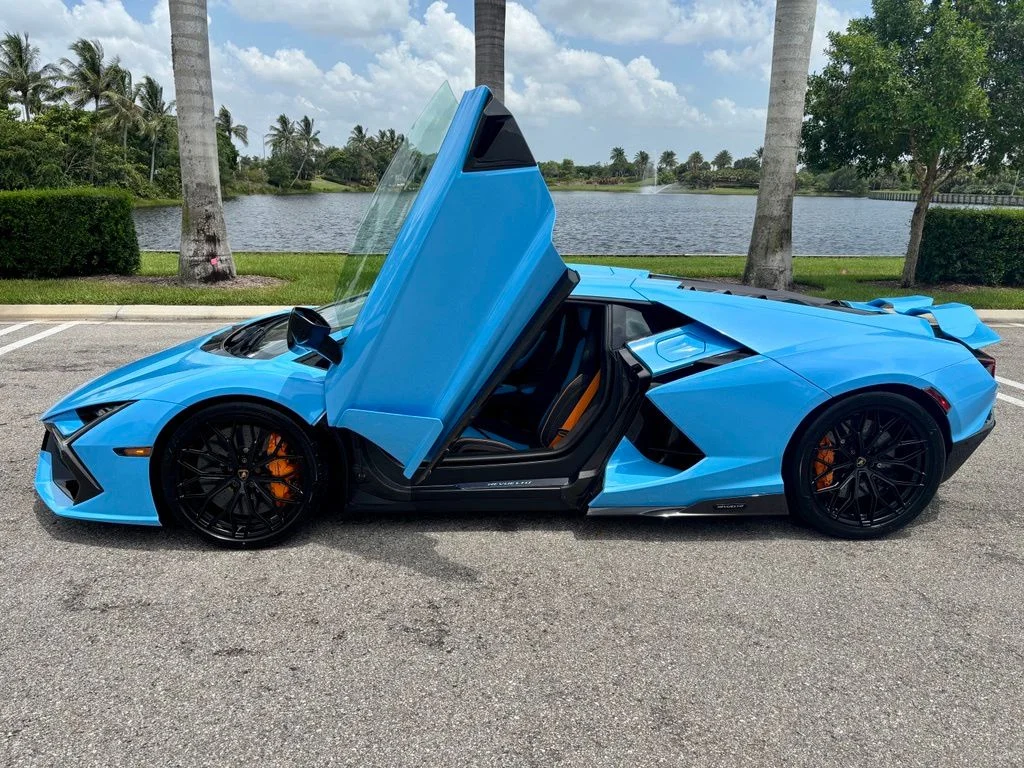 New 2026 Blue Lamborghini Base image 7