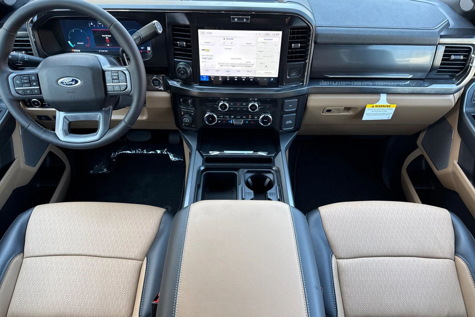 New 2026 Glacier Gray Metallic Tri-Coat Ford F-250® Lariat® image 16