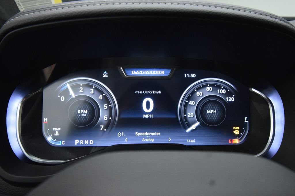 New 2026 Diamond Black Crystal Pearl-Coat Exterior Paint RAM Laramie image 22