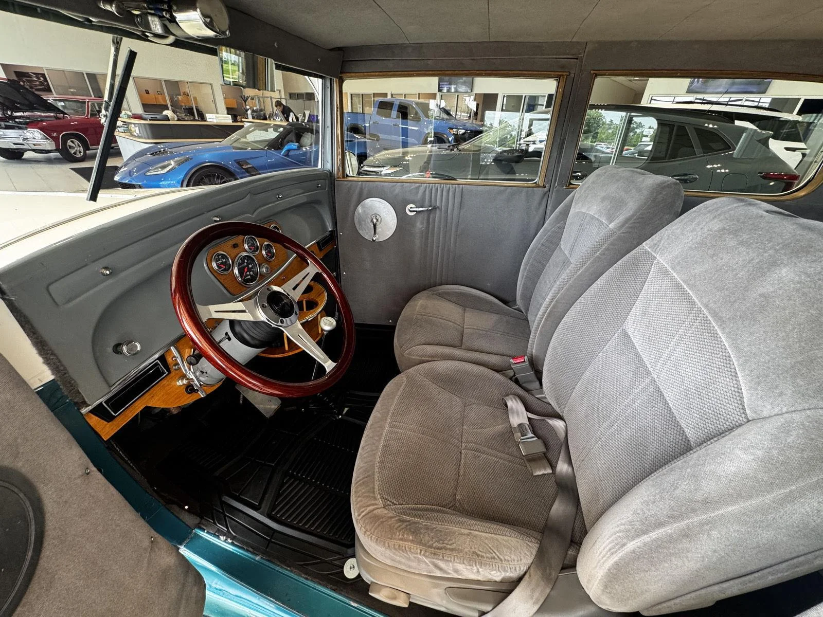 Used 1942  Chevrolet  image 8