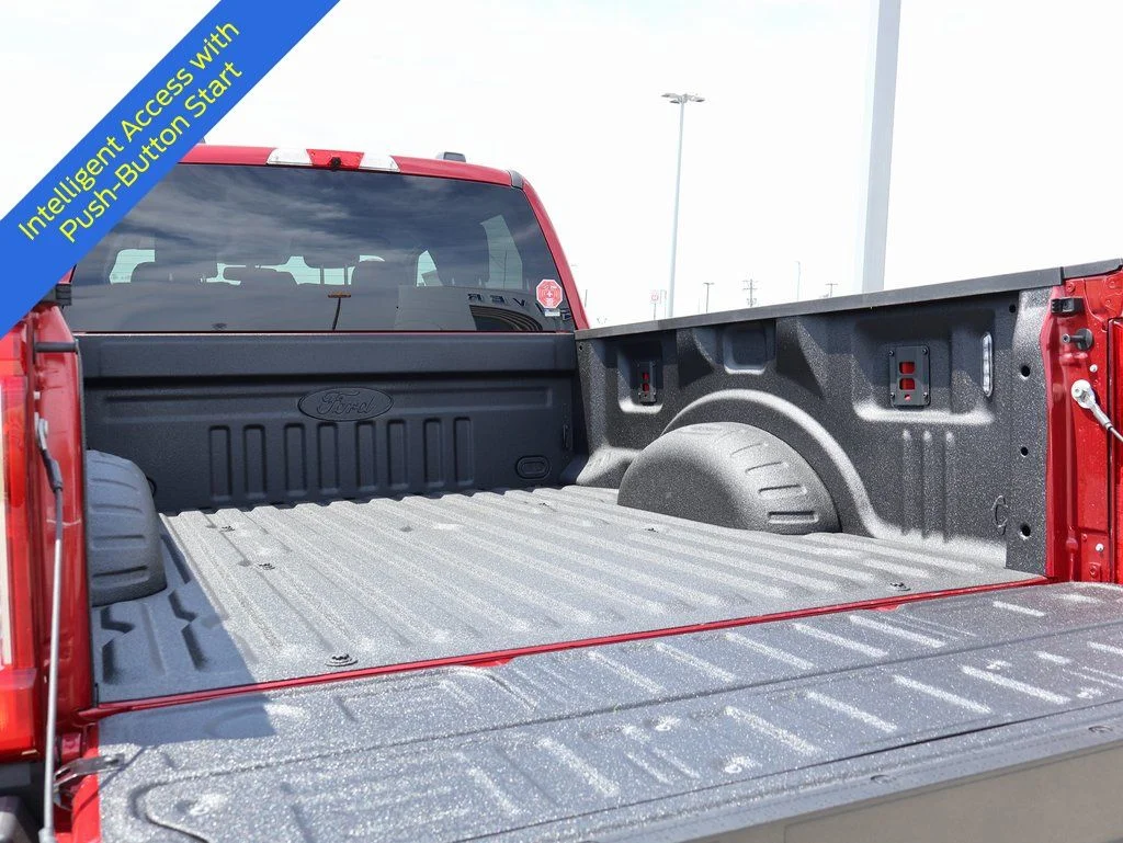 2026 Ford F-250 Super Duty XLT - Photo 15