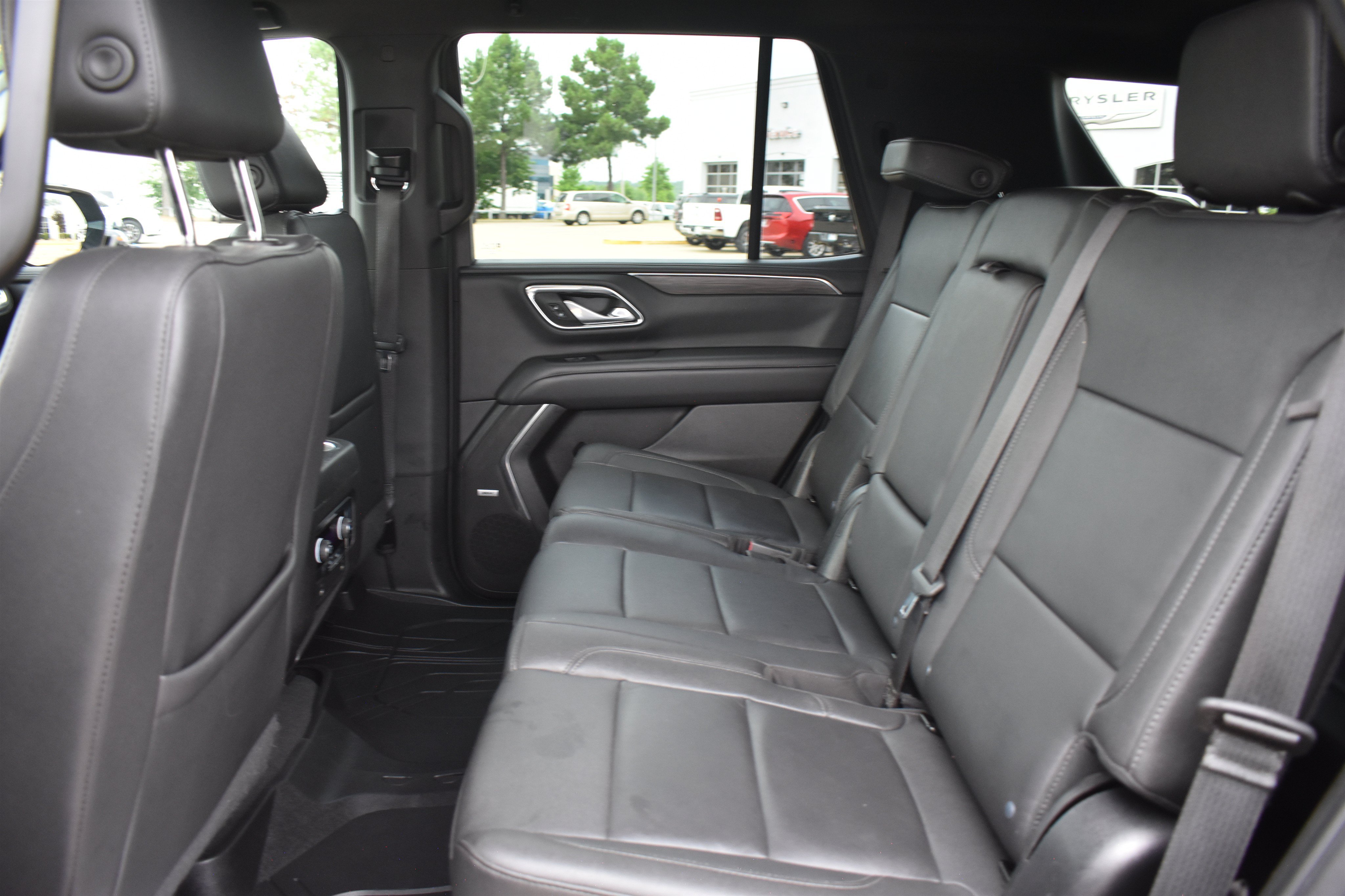 Used 2022 Dark Ash Metallic Chevrolet Z71 image 15