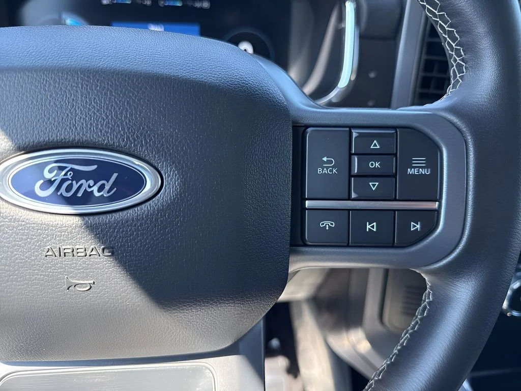 Used 2023 Blue Ford XLT image 15