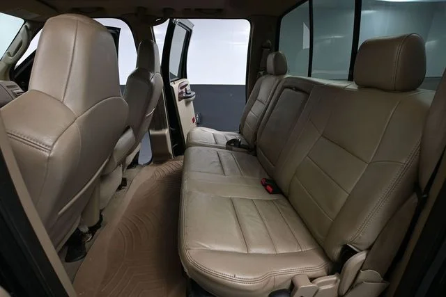2005 Ford F-350 Super Duty Lariat - Photo 33