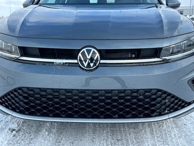 2025 Volkswagen Jetta SE - Photo 8