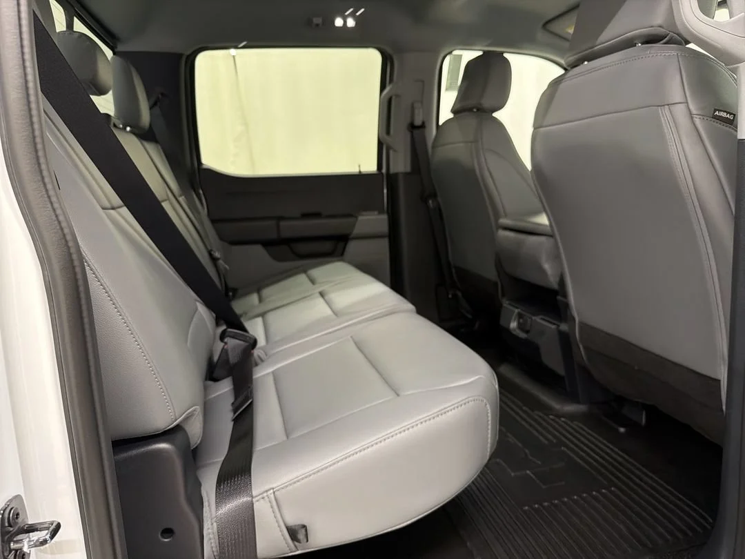 New 2026 Oxford White Ford F-250® XL image 19
