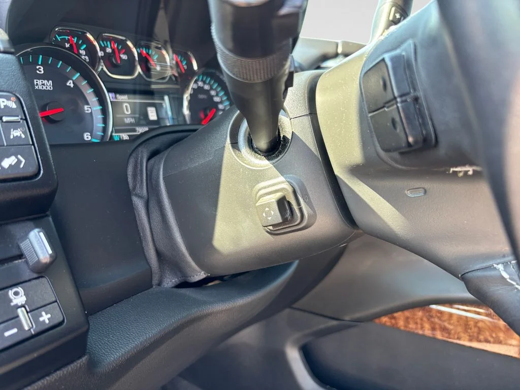 Used 2020 Black Chevrolet Premier image 33