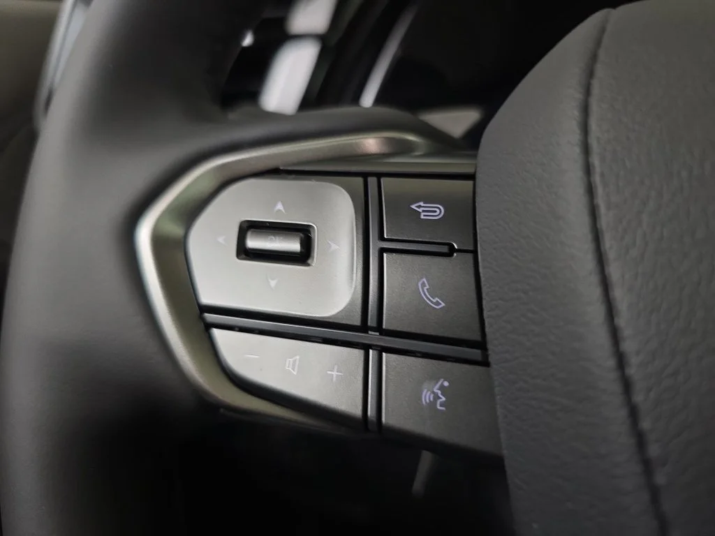 New 2026 Wind Chill Pearl Lexus PREMIUM AWD image 17