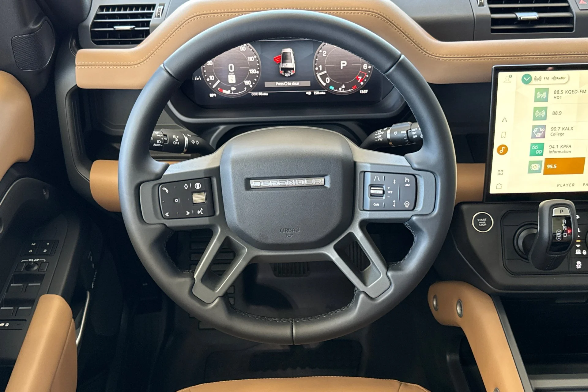 New 2026 Carpathian Grey Land Rover X-Dynamic SE image 16