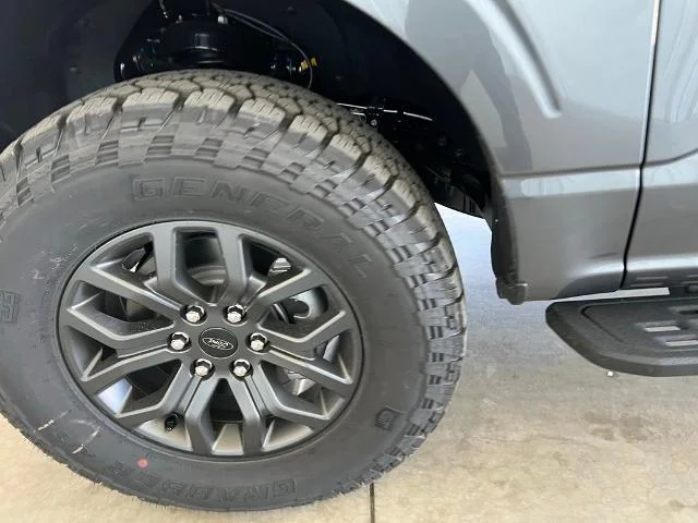 New 2025 Carbonized Gray Metallic Ford Tremor® image 62
