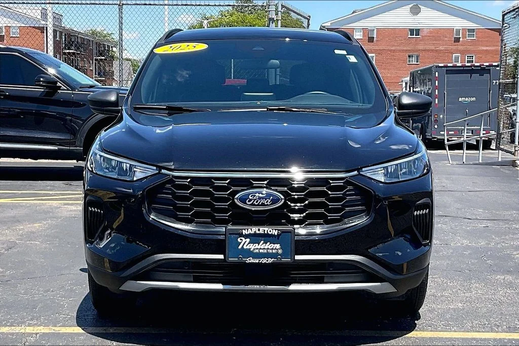 Used 2025 Black Ford ST-Line image 2