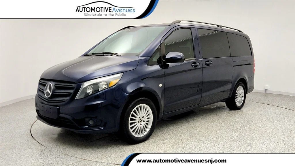 2021 Mercedes-Benz Metris 126" WB Passenger's photo