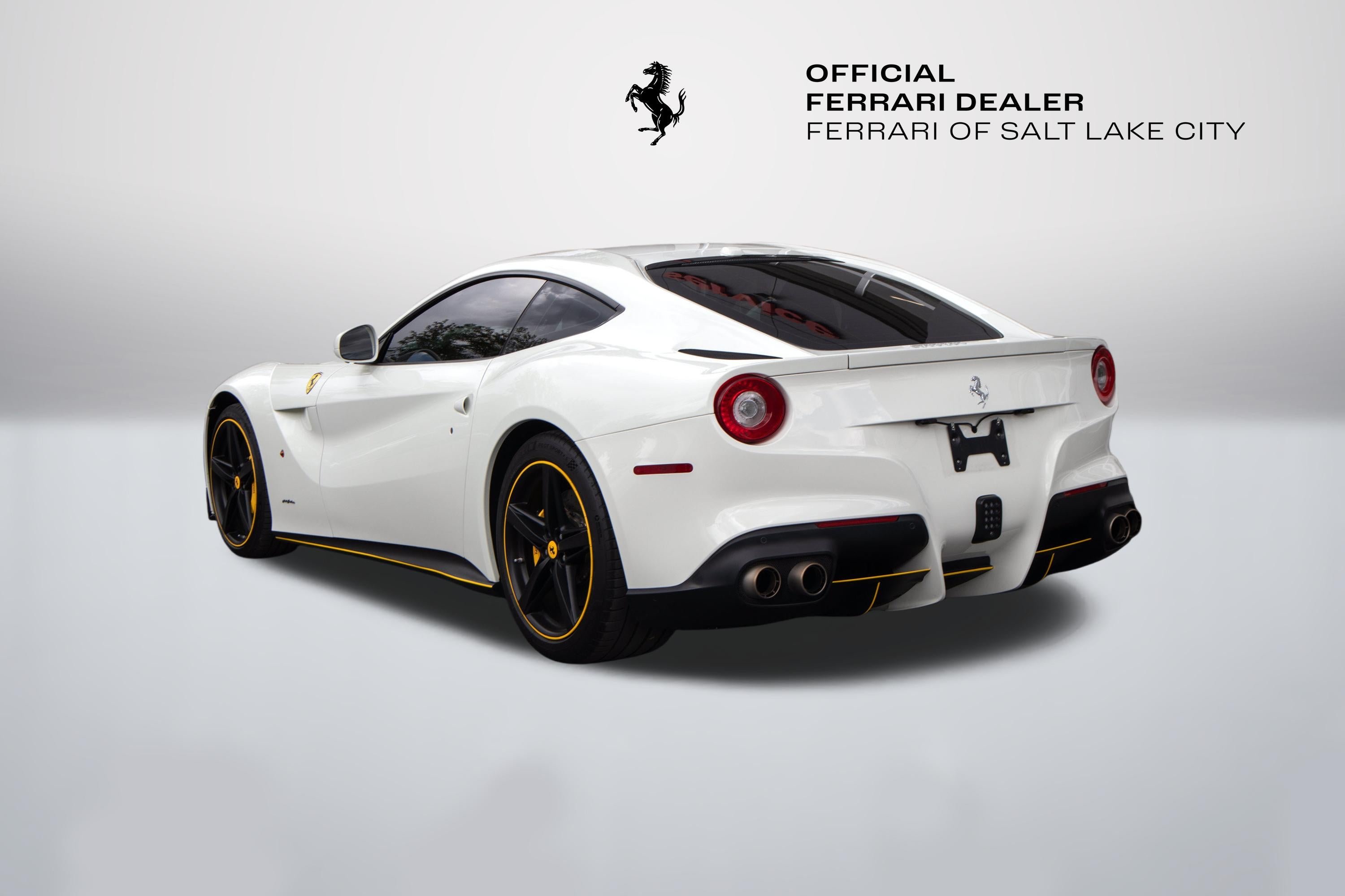 Used 2015 Bianco Avus Ferrari 2dr Cpe image 3