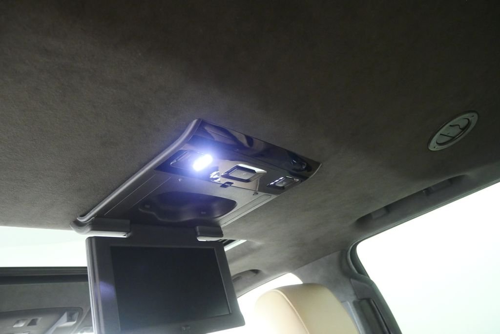 Used 2020 Crystal White Cadillac Platinum Edition image 18